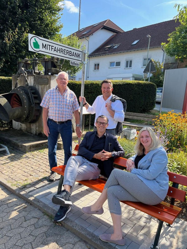 240830 PM HWB Mitfahrerbank lorsbach foto hwb 240830 PM HWB Mitfahrerbank lorsbach foto hwb