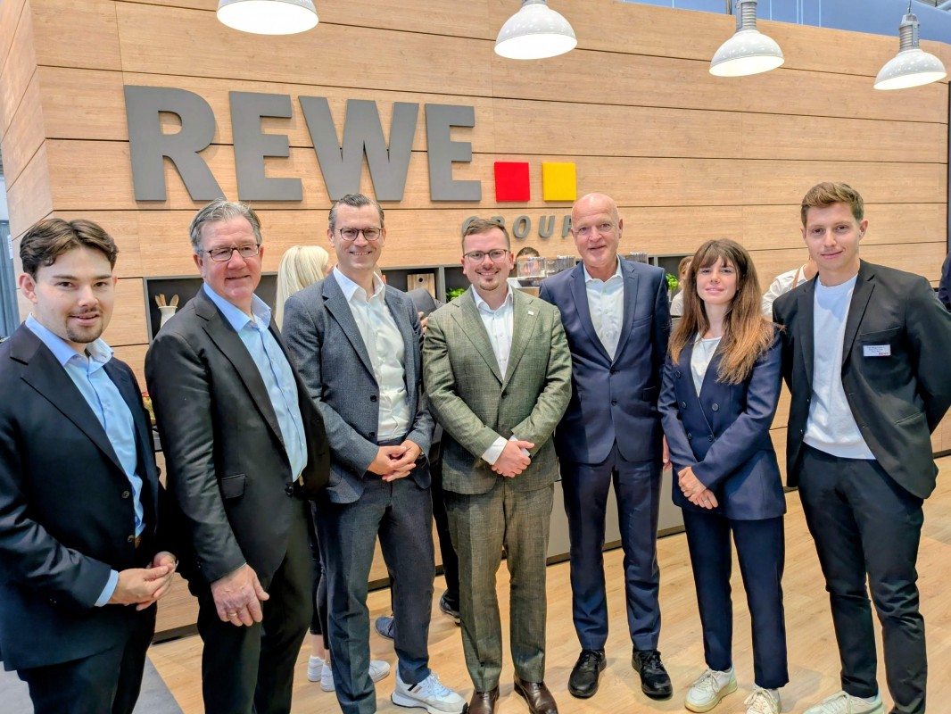 251007 PM HWB rewe langenhain lorsbach foto hwb 251007 PM HWB rewe langenhain lorsbach foto hwb